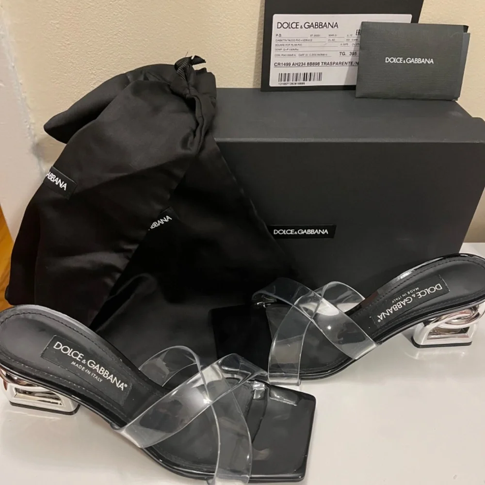 Dolce & Gabbana - Picture 3 of 3